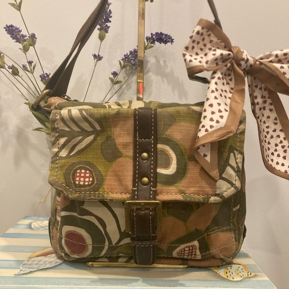 Fossil Vintage Stock FS029 Floral Crossbody - Picture 1 of 8